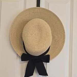 Chic Straw Sun Hat with Black Ribbon